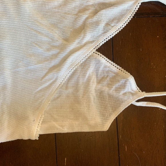 Crop Top - Picture 2 of 5